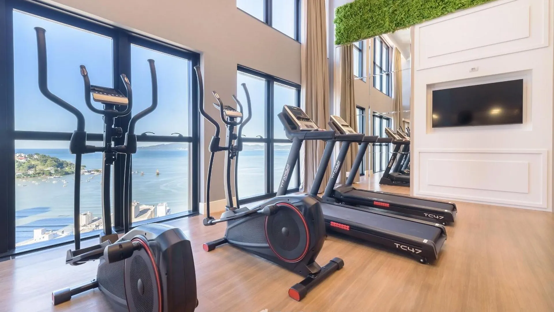 Apartamento Mhf III - Apts Variados A 280M Da Praia Em Itapema
