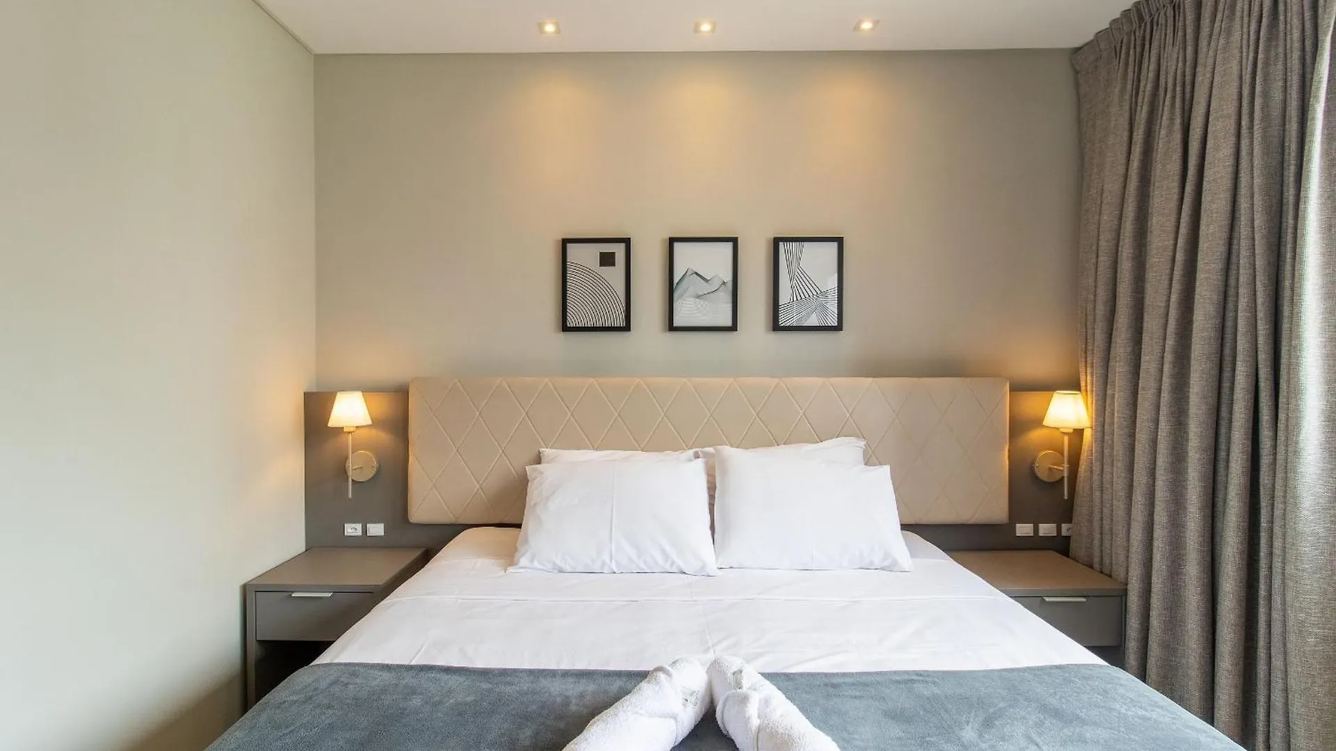 Mhf III - Apts Variados A 280M Da Praia Em 이타페마 브라질