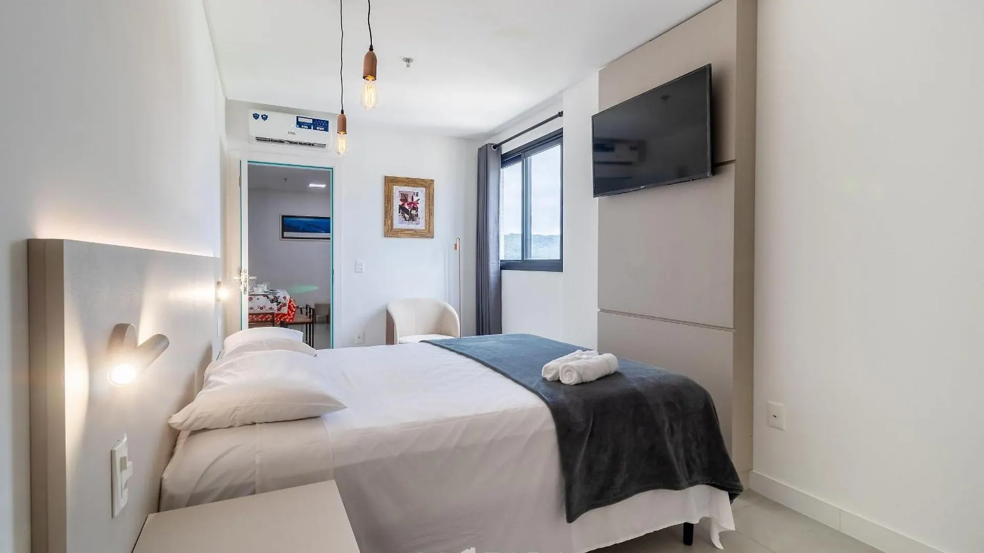 Mhf III - Apts Variados A 280M Da Praia Em Itapema
